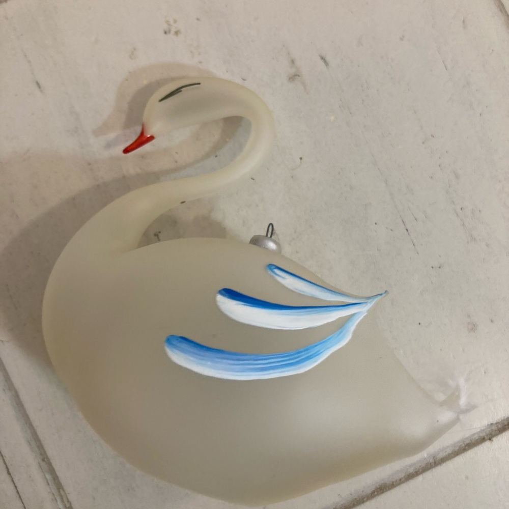 De Carlini Italy swam bird blown glass ornament